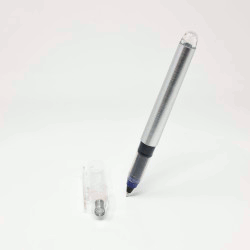 Roller de tinta líquida K1
Color azul y plateado